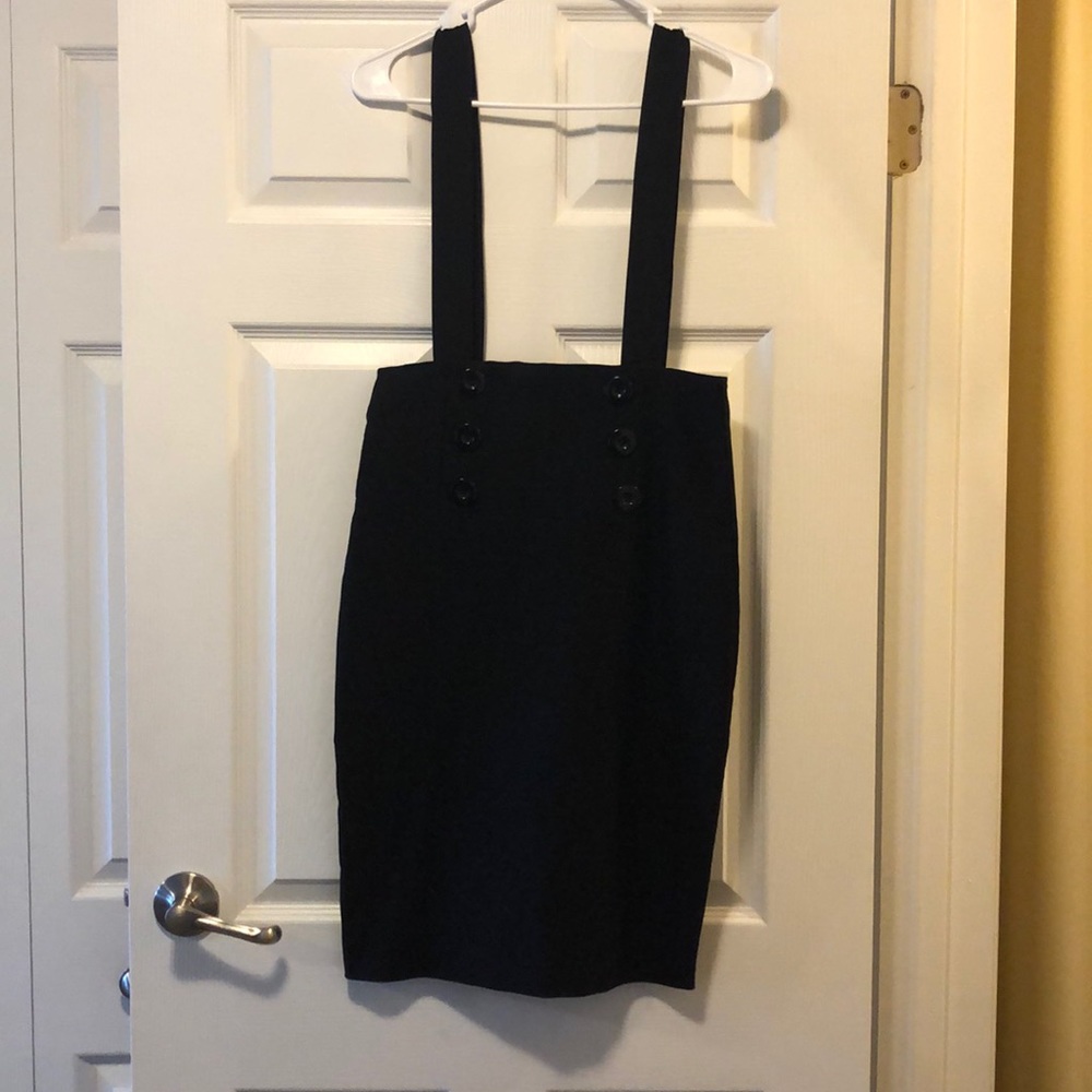 Suspender dress / skirt